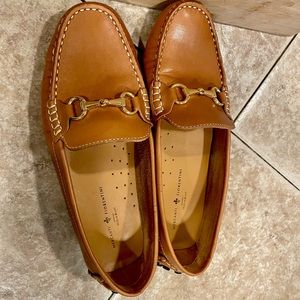 Women’s Mercanti Fiorentini driver shoes, camel color, size 8, Made in Brazil.